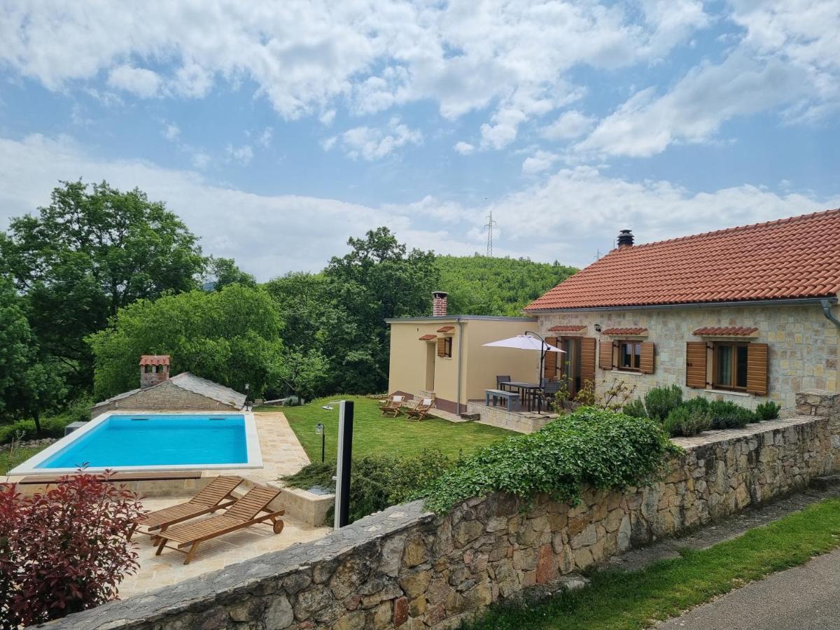 Holiday House Green Dream Obrovac Exteriör bild